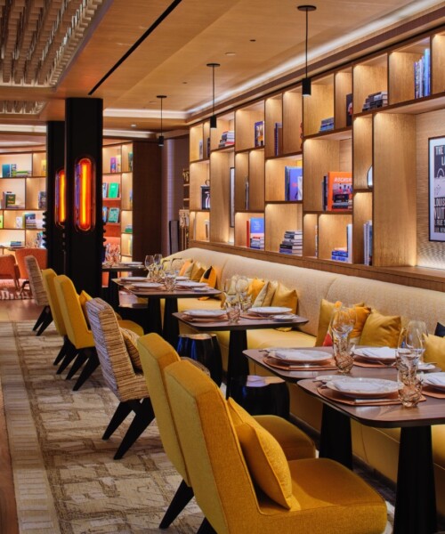 Le Café Louis Vuitton