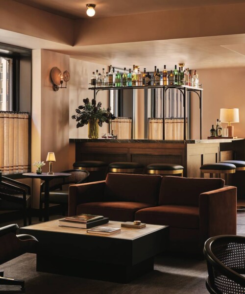 Pebble Bar