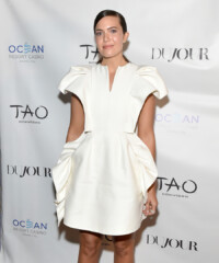DuJour Celebrates Fall Cover Star Mandy Moore