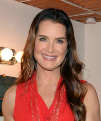 How Brooke Shields Embraces Self-Care