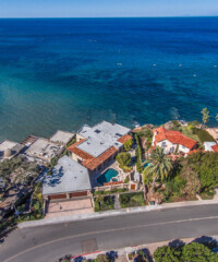 A Fabulous Waterfront Home in La Jolla
