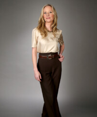 Anne Heche Digs In