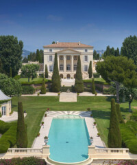 A Jaw-Dropping Castle on the French Riviera