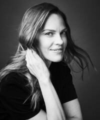 Hilary Swank’s Sartorial Mission