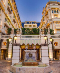 Luxe Hotels For The Shopaholic
